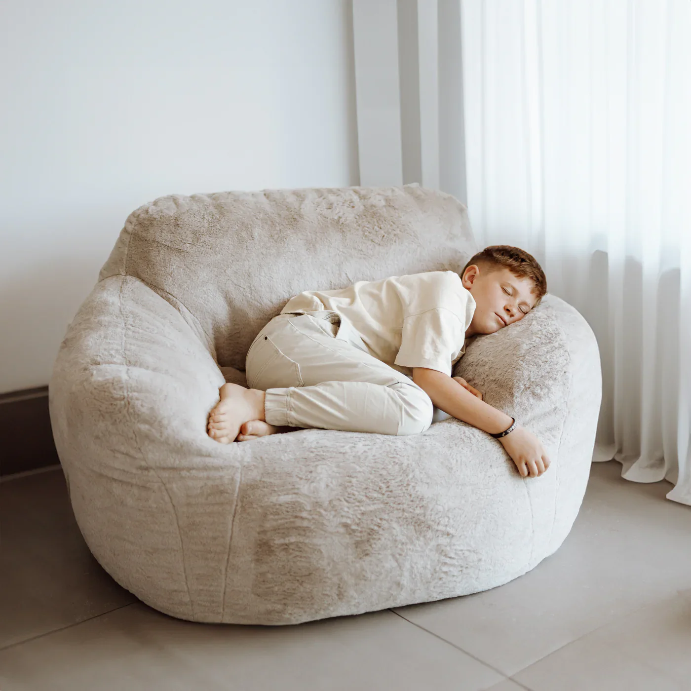Cloud chair - Image 4
