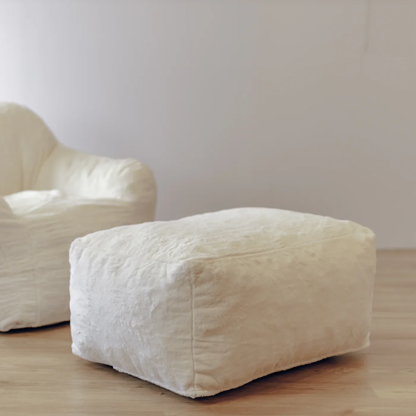 Cloud ottoman - Image 4